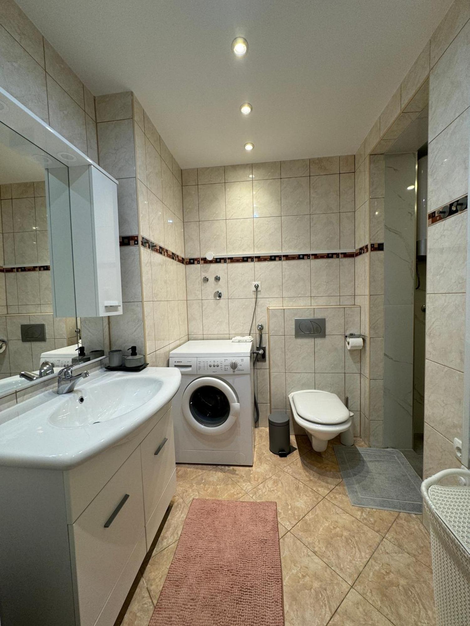 Valentinas Garden Apartment Split Exterior photo